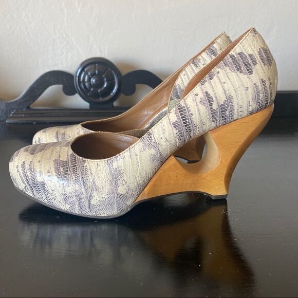 Schuler & Sons Philadelphia Wooden Heels - Picture 6 of 13